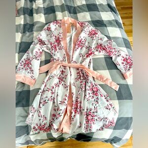 Morgan Lane Satin Robe (New)